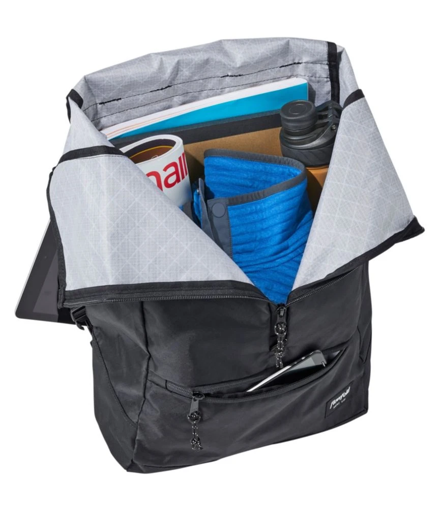 L.L.Bean Flowfold Center Zip Pack II, 26L - Image 4